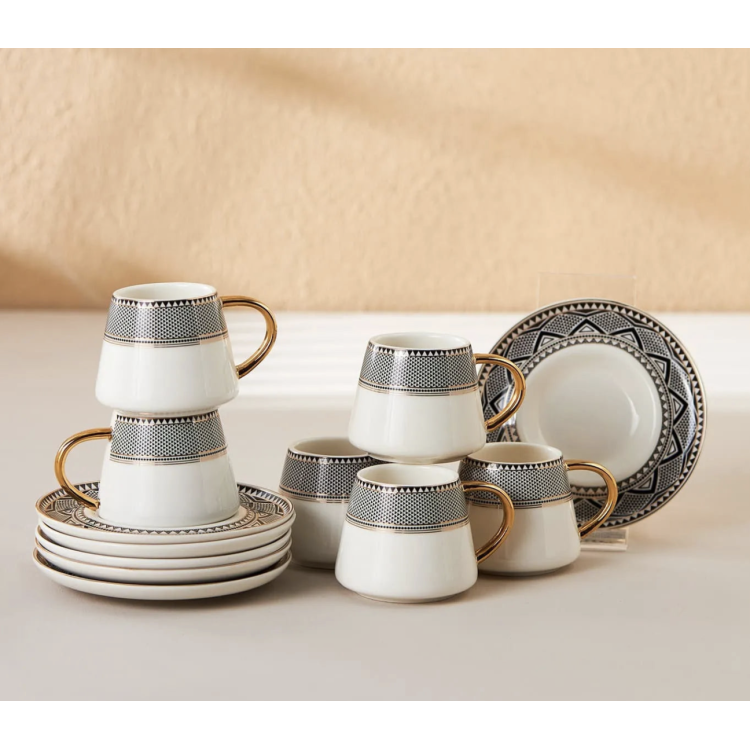 GLOBE SERVICE À CAFÉ KARACA