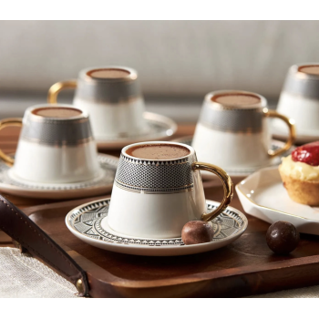 GLOBE SERVICE À CAFÉ KARACA