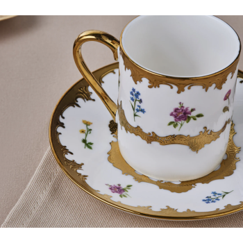 BIHTER SERVICE À CAFÉ KARACA